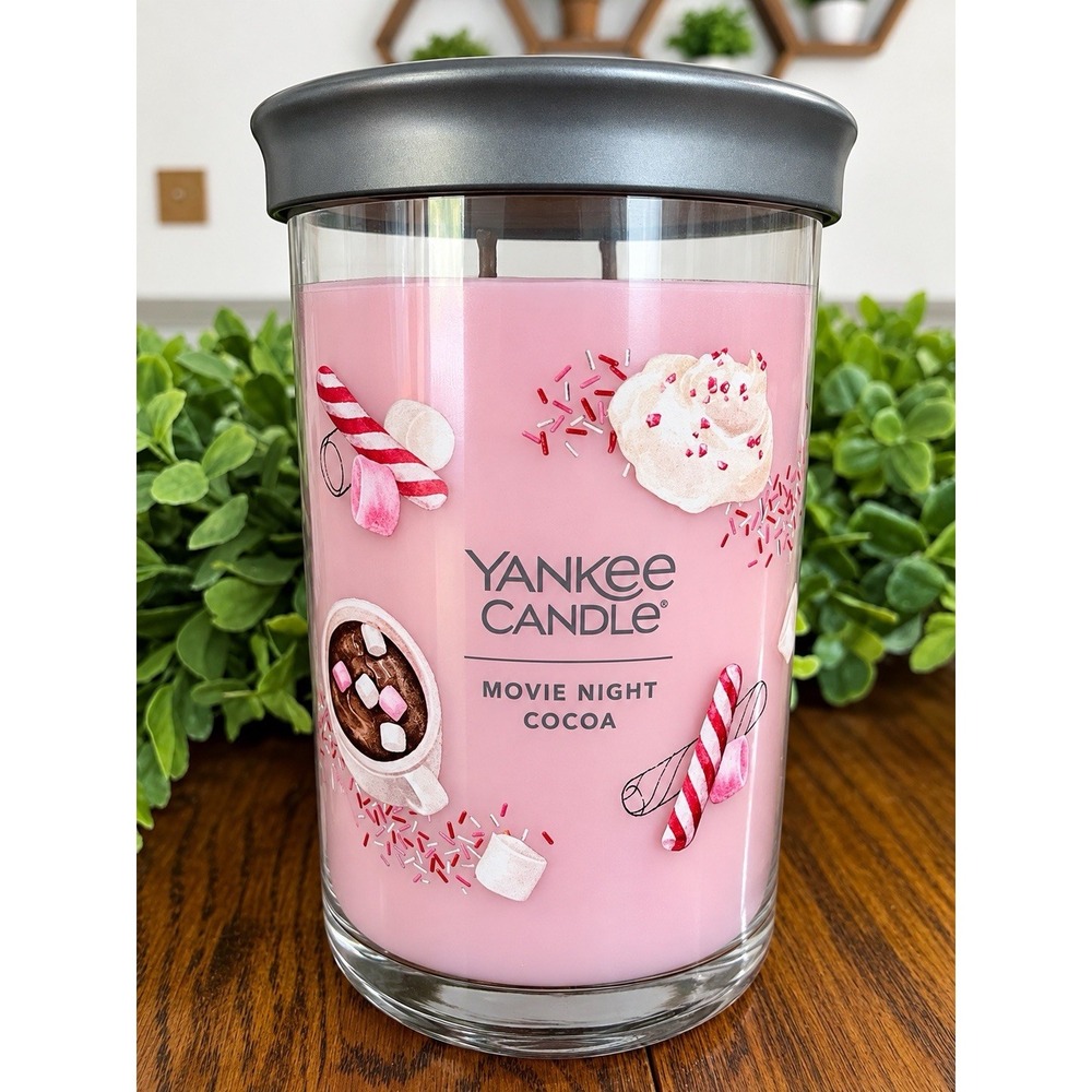 Yankee Candle *20oz. LARGE SIGNATURE TUMBLER CANDLES Movie Night Cocoa